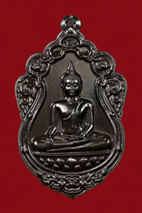 Beautifully made Thai amulets Buddha coin Rien, Lp To Wat Bangpleeyainai, nawaloha material.