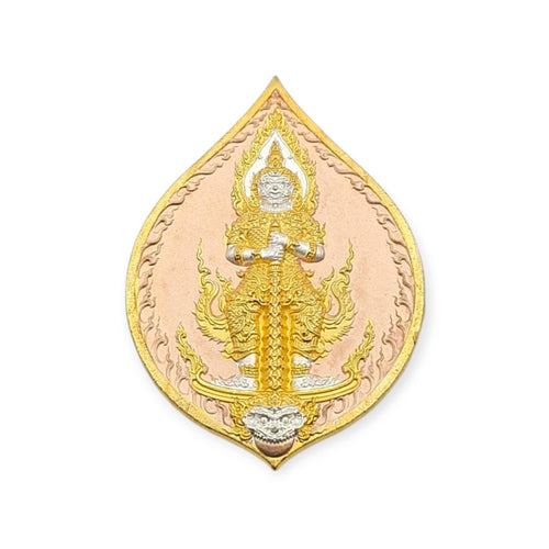 Thai amulet Rian Taowesuwan Mahathep Maha Baramee, Maha Aumnaj edition Lp Phat back with Garuda Phaya Krut