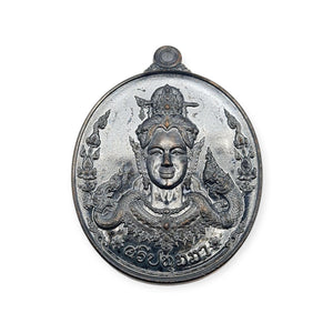 Thai amulet Baramee Mea Sree Pathumma Nakee Wat Nakinkumchanod BE 2568 Wealth Grant Wishes Lucky Pendant
