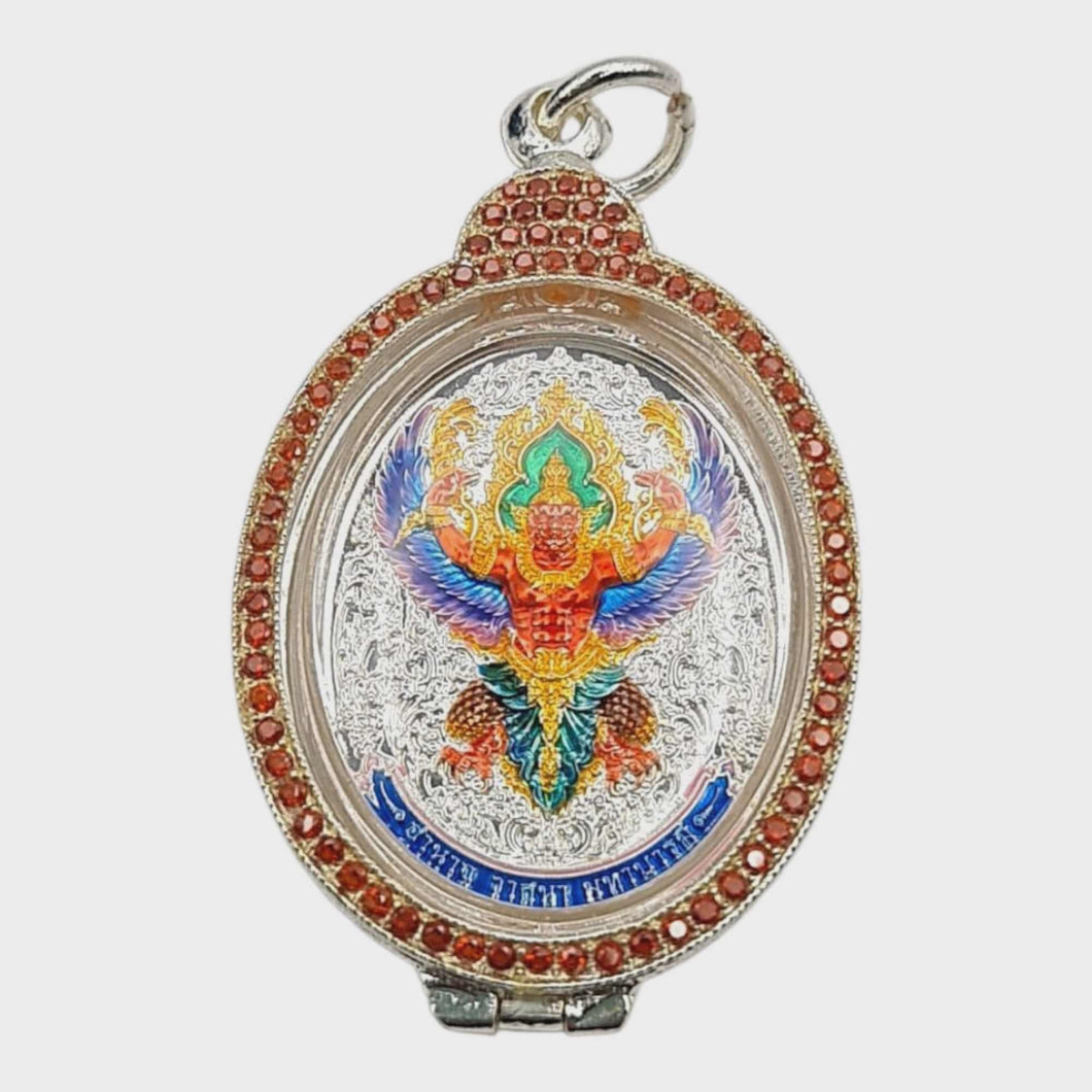 Thai amulet rian Phaya Krut Garuda, Chokelarp Baramee edition Lp Liang Wat Jomkade