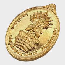 Thai Amulet Ruan Ruay Patiharn Miracle Rich – 1st Edition Pu Nakkrah Lucky Pendant (BE 2565), Wat Sammakketham – Kalaithong Gold Material