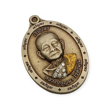 Thai amulet rian charoenporn (close eyes) 7 rob Lp Boonma Lucky Charm Pendant