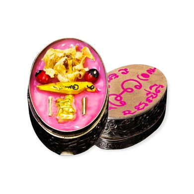 Thai amulet Seepueang Wax Balm Saneah Nang Rak Mahaveero Lucky Charm Love Success Metta Maha Saneah Phra Aj Aumnaj Mahaveero.