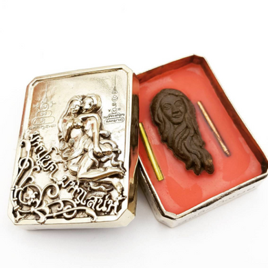 Thai amulets See Pueng Phoot Maha Saney / Wax Lip balm for love attraction bring success and good fortune Lp Nearkeaw Occult Sorcery