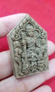 Thai amulets khun pean san saneah Aj Tonrak lucky love charm
