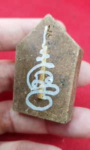 Thai amulets khun pean san saneah Aj Tonrak lucky love charm